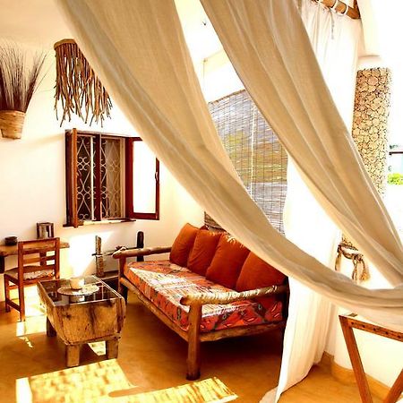 Zawadi Residence 瓦塔穆 客房 照片